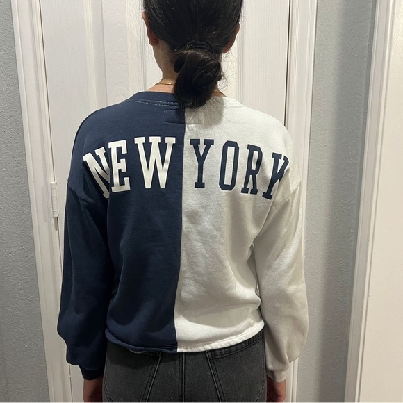 Abercrombie Kids Split Design Sweatshirt - White and Blue - Picture 7 of 8